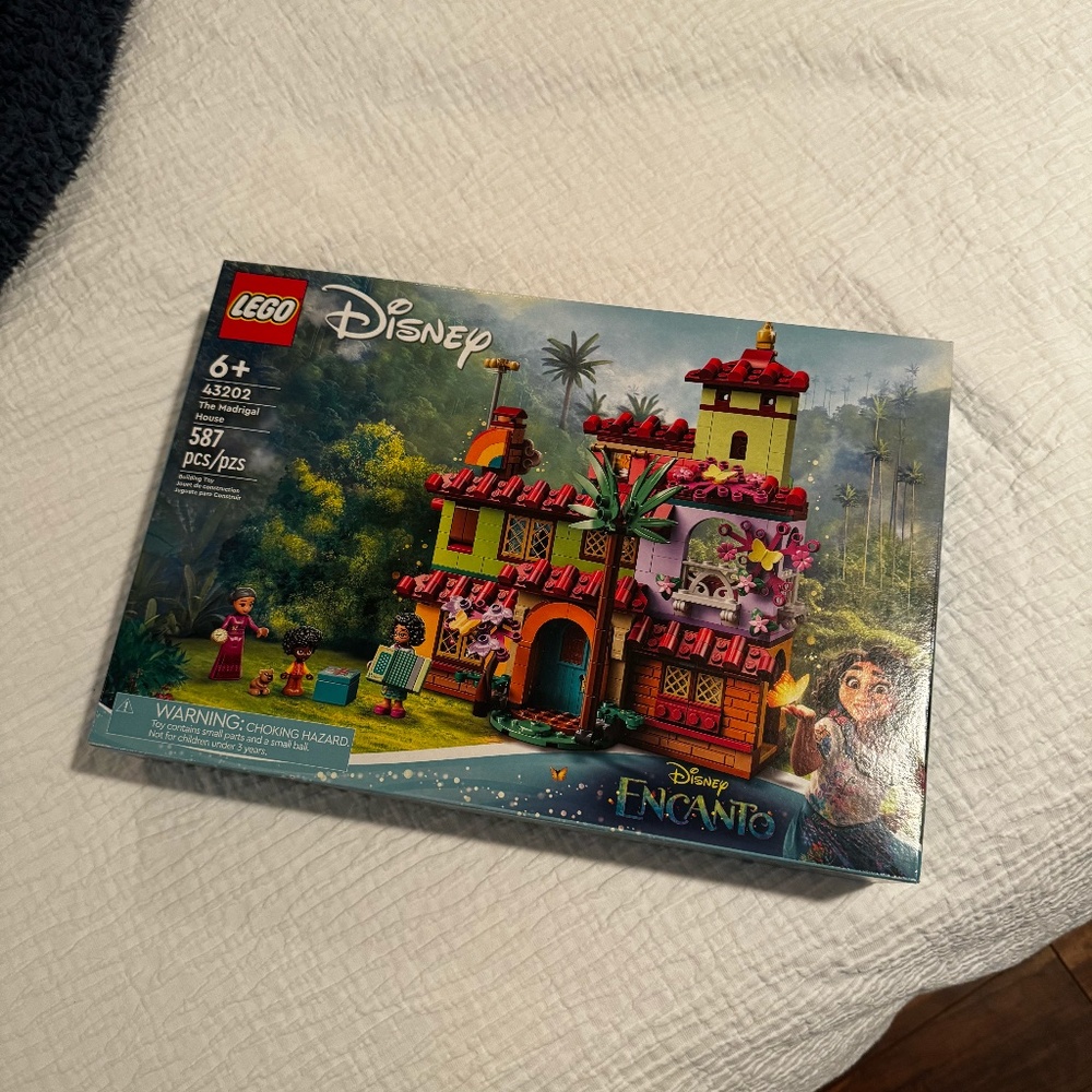 Encanto Lego Set